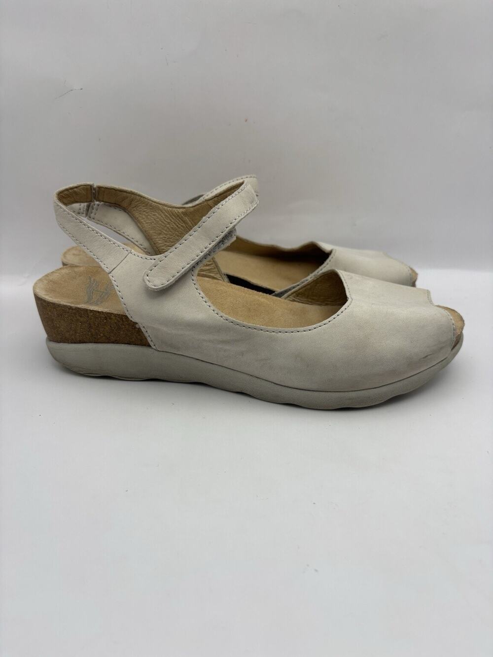 Dansko Marcy Wedge Beige Sandals Size 38 Women Size 7.5 - 8